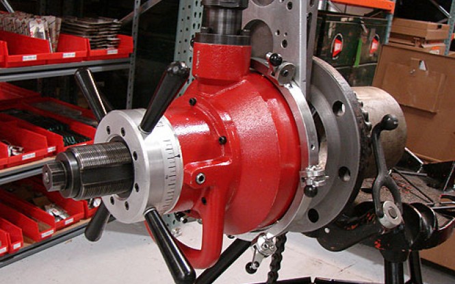 فلنج فیسر با موتور الکتریکی ، پنوماتیکی (بادی) یا هیدرولیکی جهت فیسینگ و تراش فلنج مدل FF-424 ساخت وش آمریکا